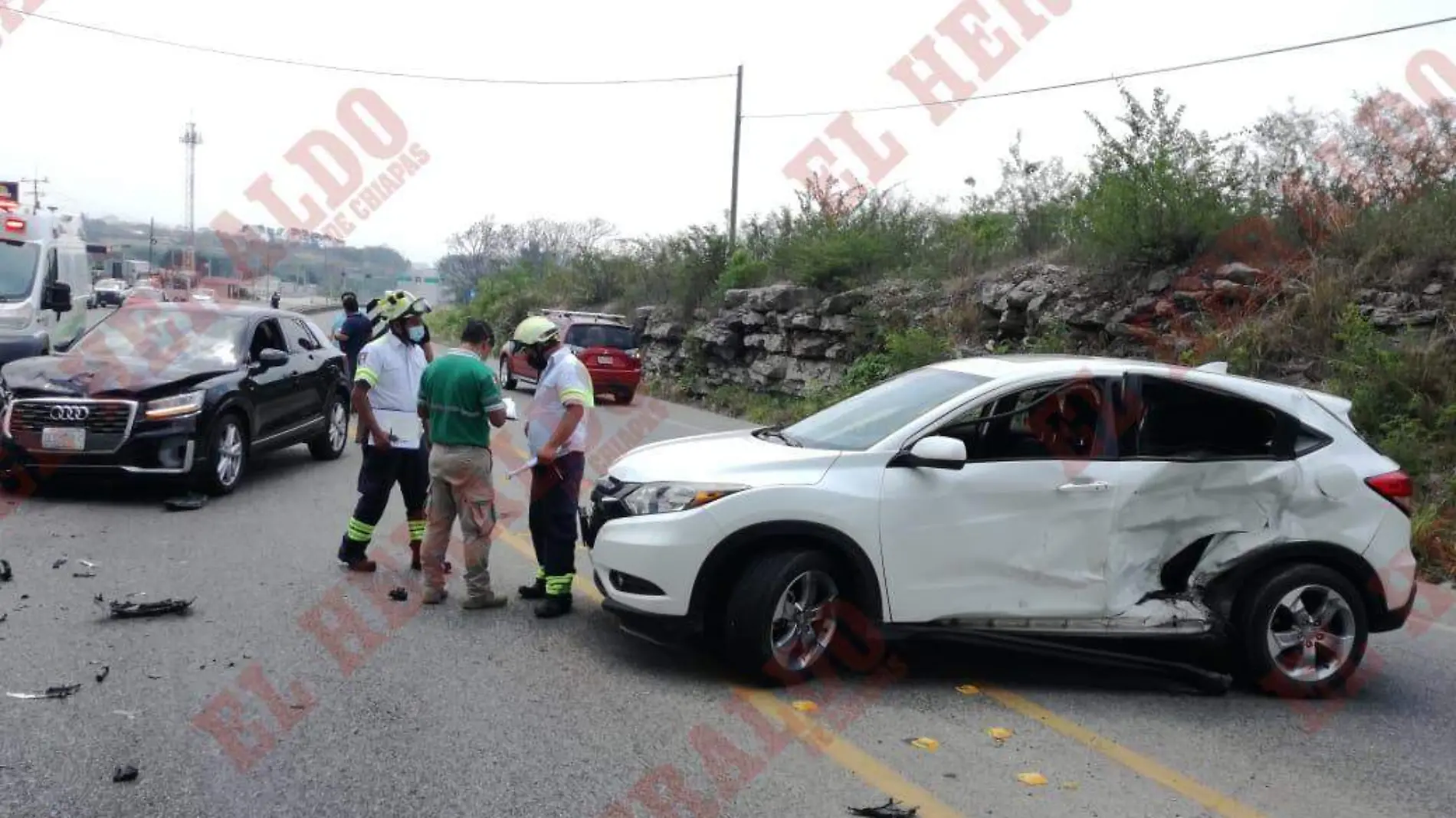 encontronazo, choque, accidente en carretera